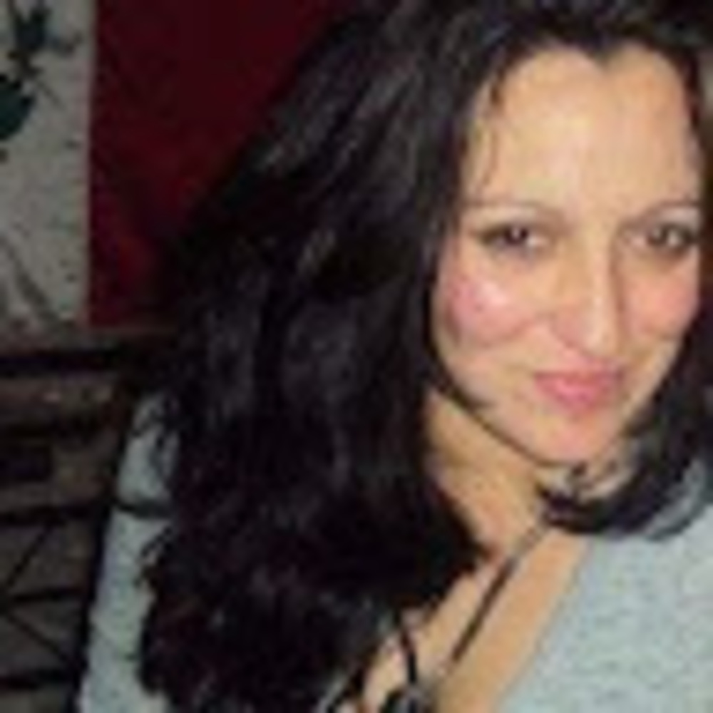 Meet your Posher, Loubna